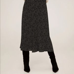 NWT Mango midi skirt black and white design